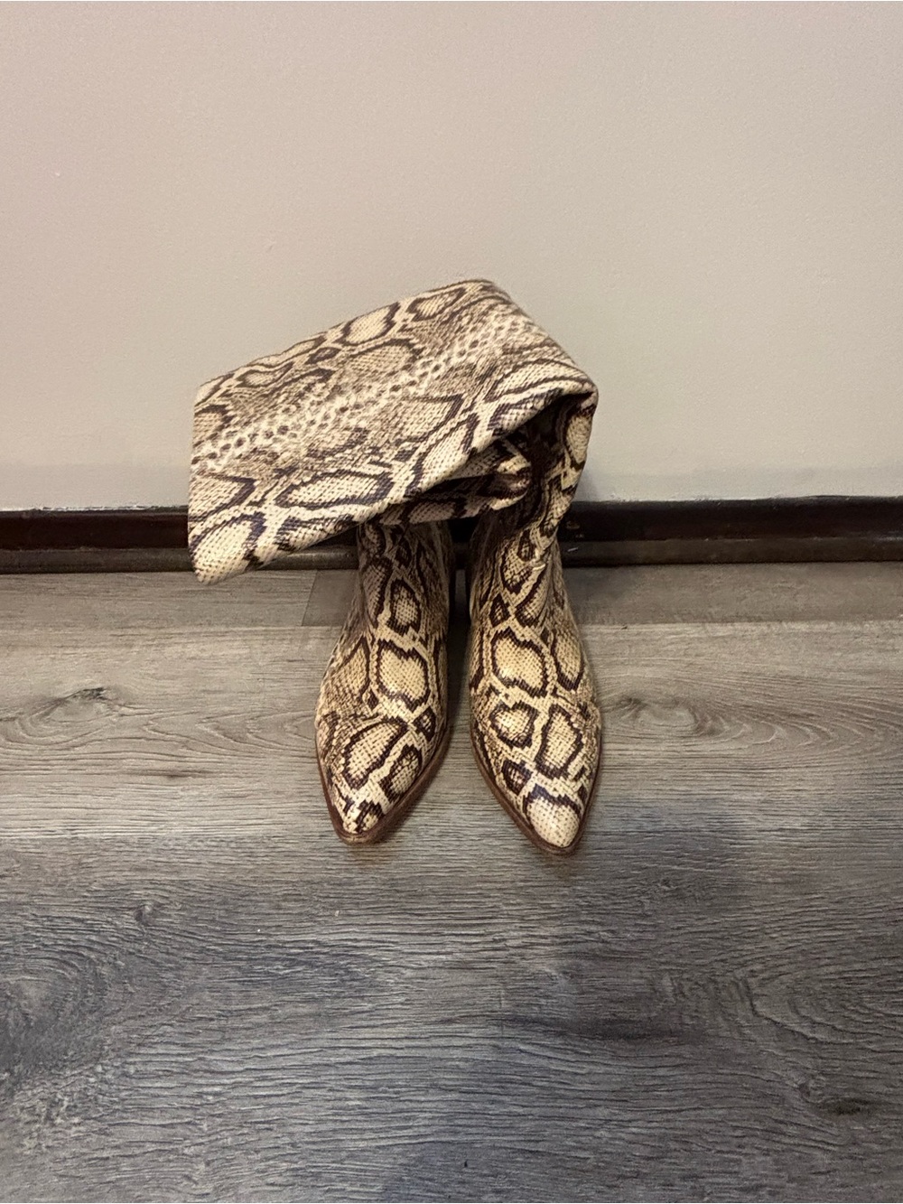 Vince Camuto snake print boots - Picture 2 of 16